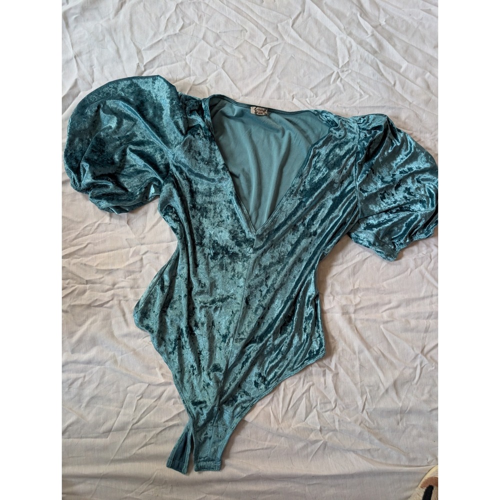 Free People Teal Velvet Puff Sleeve Plunging V Neck Bodysuit Size‎ L